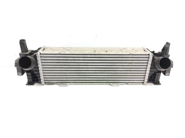 Radiador de aire de admisión 17518578146 BMW