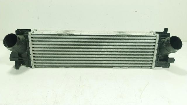 Radiador de aire de admisión 17518592701 BMW