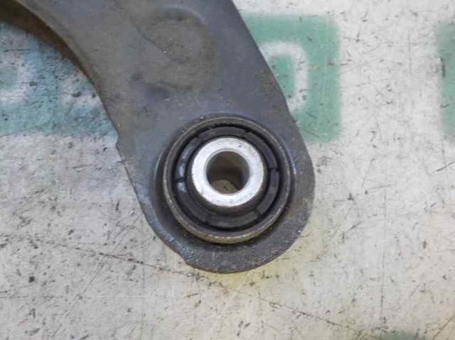 1752736 FORD Brazo superior de suspensión trasera izquierdo/derecho  en stock Gandía