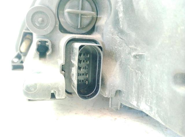 1754444 Faro derecho  comprar en Reus