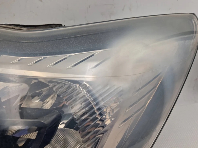 1754446 FORD Faro izquierdo  comprar en Lleida