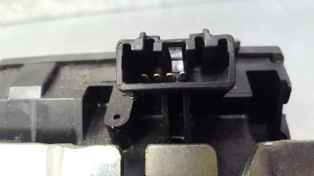 FORD 1761865 Cerradura de maletero comprar Barcelona