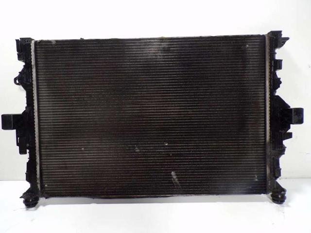 1762395 FORD Radiador de refrigeración del motor  comprar en Oviedo