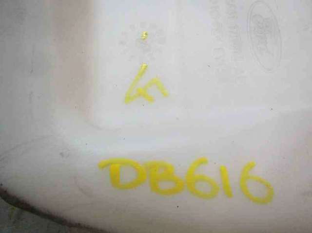 Deposito de agua de limpiaparabrisas Ford Fiesta VI (CB1)