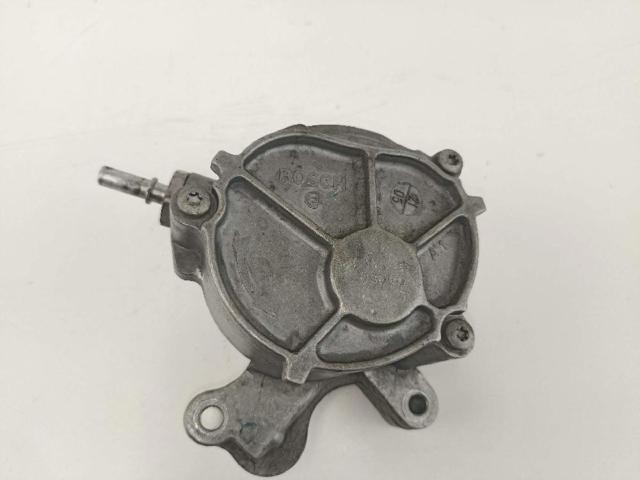 1764931 FORD Bomba de vacío  disponible Ourense