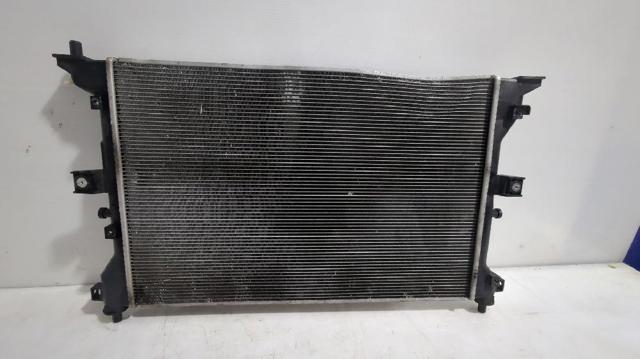 Radiador del motor 1770060R00000 SUZUKI