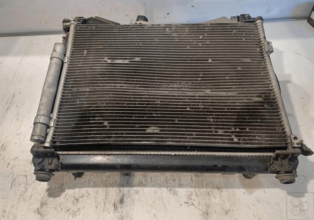 1770067J00000 SUZUKI Radiador de refrigeración del motor  disponible Vigo