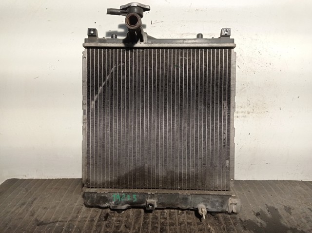 Radiador de agua 1770075F00 SUZUKI
