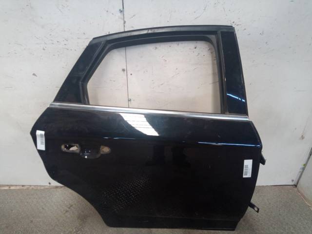 Puerta trasera derecha 1780035 Ford