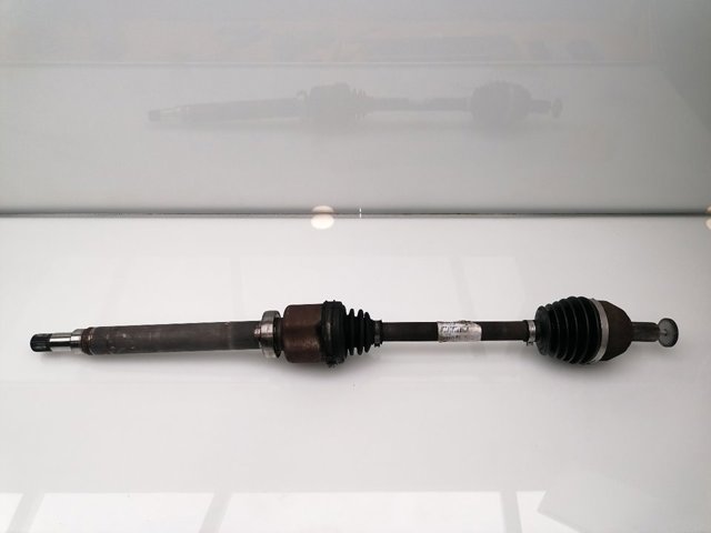 1788202 Semieje delantero derecho  disponible Utrera