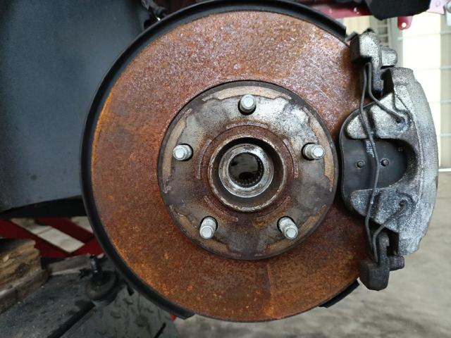 Freno de disco delantero Ford Focus 3 CB8