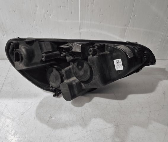 FORD 1791506 Faro izquierdo  en stock Terrassa