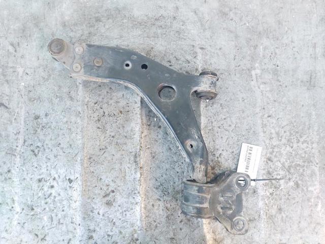 1793236 Brazo inferior derecho de la suspensión delantera  en stock Castellón