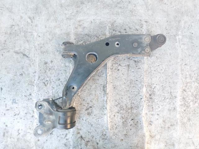 1793237 Brazo inferior izquierdo de la suspensión delantera  disponible Utrera