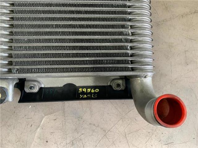 Radiador de aire de admisión Toyota Yaris P10