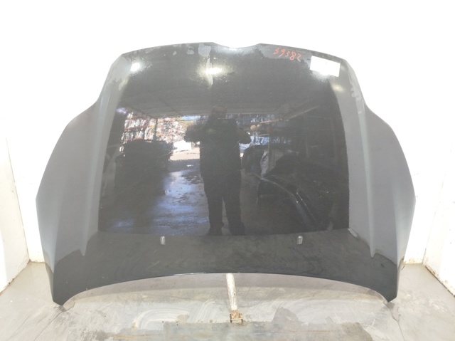 Capó para Ford Focus CB8