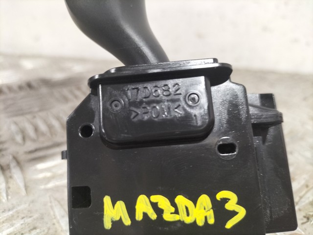 MAZDA 17D682 Conmutador de la columna de dirección completo  disponible Lugo