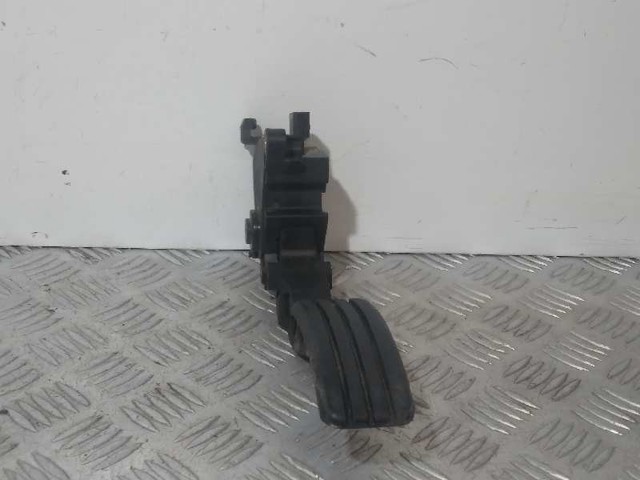 RENAULT 180020022R Pedal del acelerador  disponible España