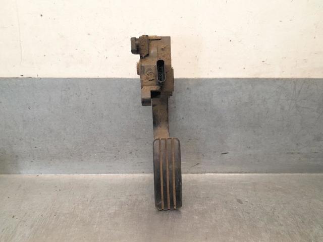 180020024R RENAULT Pedal del acelerador  en stock Córdoba