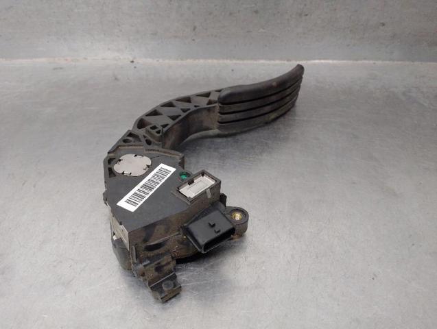 RENAULT 180020024R Pedal del acelerador comprar Barcelona