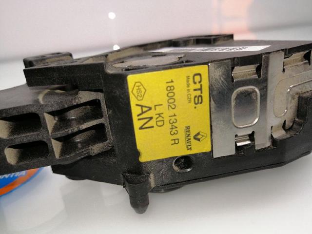 180021343R Pedal del acelerador  comprar en Pontevedra