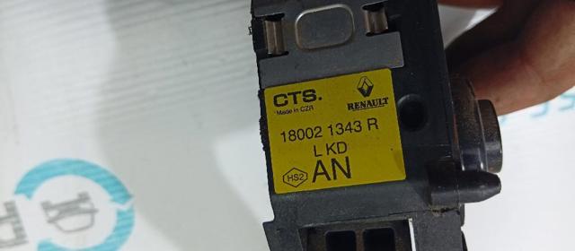 RENAULT 180021343R Pedal del acelerador  en stock Valencia