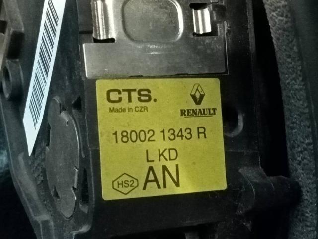 RENAULT 180021343R Pedal del acelerador  en stock Salamanca