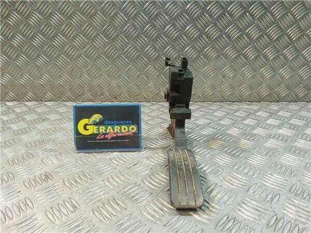 180021343R Pedal del acelerador  disponible Burgos