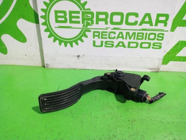 180021KM0B NISSAN Pedal del acelerador  en stock Córdoba