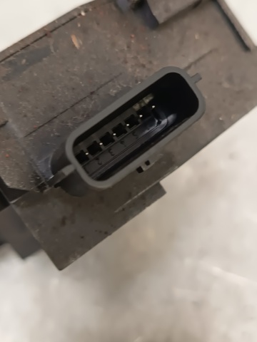 180021KM0B Pedal del acelerador  disponible Burgos