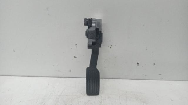 180021KM0B Pedal del acelerador  en stock Castellón