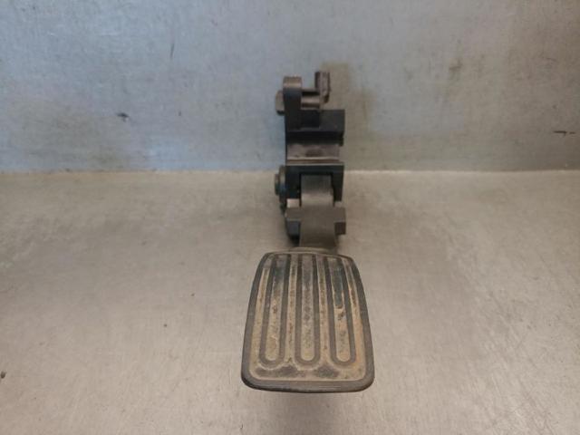 180021KM0B Pedal del acelerador  en stock Sabadell