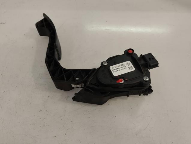 Potenciometro pedal para dacia duster   1.5 dci diesel fap cat   /   0.10 - ... k9k g666 180022703R-C