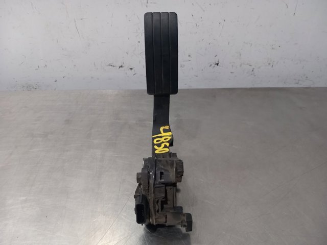180022703RC RENAULT Pedal del acelerador  comprar en Jaén