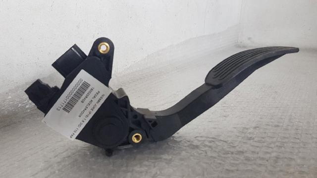 Pedal de acelerador Nissan JUKE F15