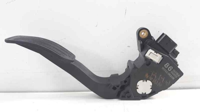 180023RA0B NISSAN Pedal del acelerador  en stock Huelva