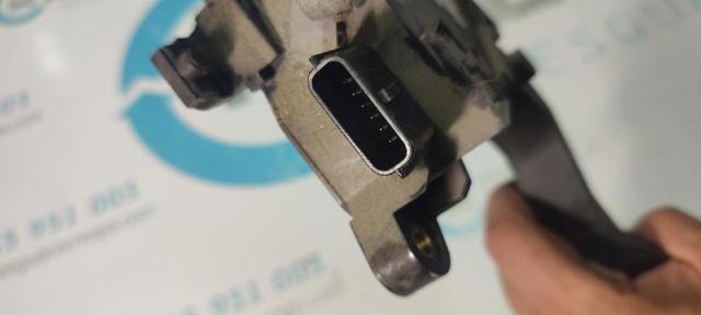 180023RA0B Pedal del acelerador  en stock Sabadell
