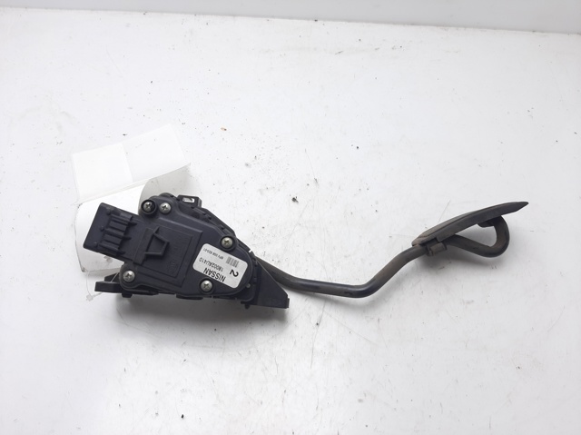 18002AU410 NISSAN Pedal del acelerador  en stock Córdoba