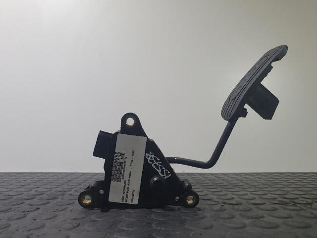 18002AX700 Pedal del acelerador  en stock Granada