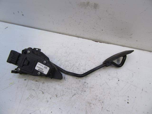 18002BU410 Nissan/Infiniti