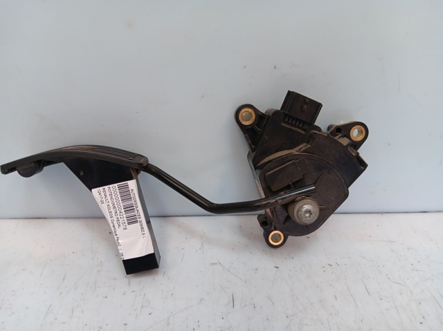 18002JY40A RENAULT Pedal del acelerador  en stock Córdoba