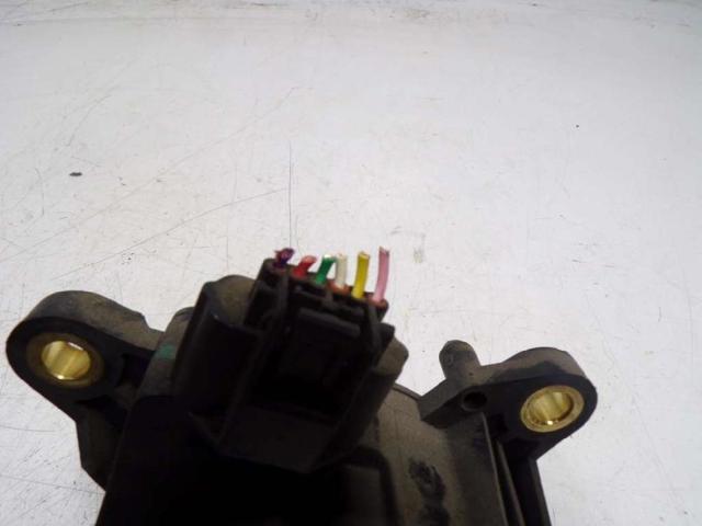 18002JY40A Pedal del acelerador  disponible Burgos