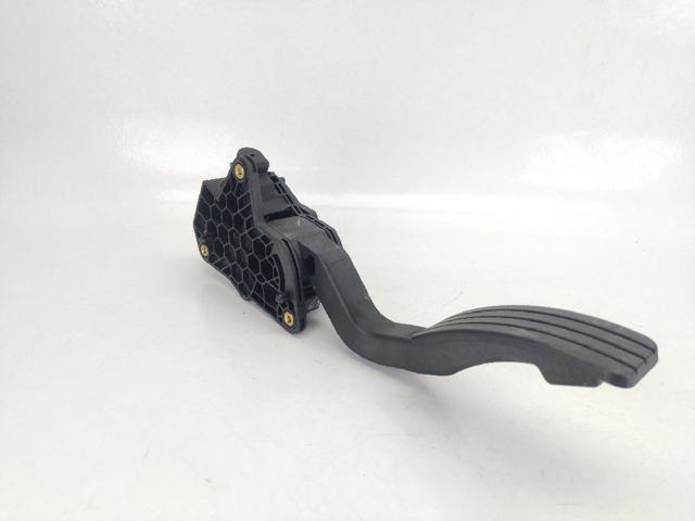 180050001R Renault (RVI)