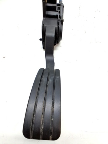 180050001R Pedal del acelerador comprar Sevilla