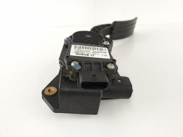 180050001R RENAULT Pedal del acelerador  en stock Córdoba