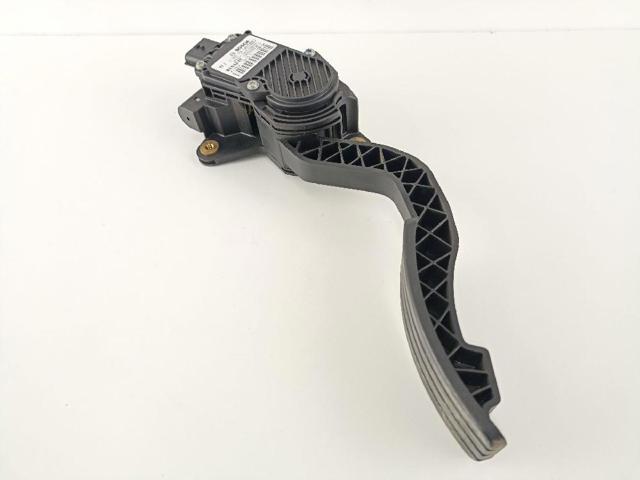 180050001R Pedal del acelerador comprar Sevilla