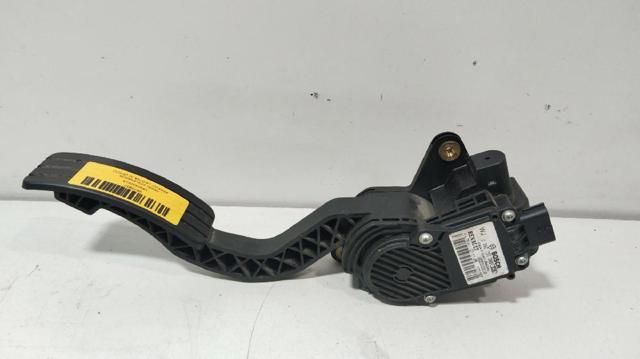 180050001R Pedal del acelerador  en stock Granada