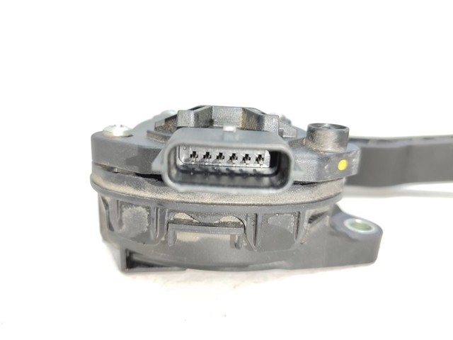 RENAULT 180101626R Pedal del acelerador  comprar en Murcia