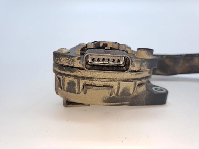 RENAULT 180101626R Pedal del acelerador  comprar en Murcia