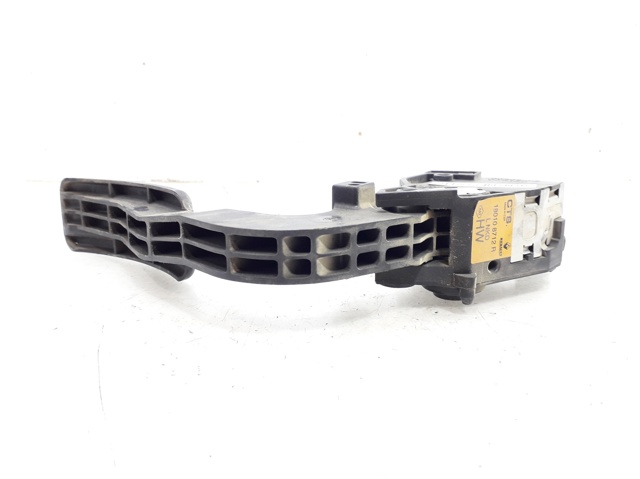 180108712R RENAULT Pedal del acelerador  en stock Gandía